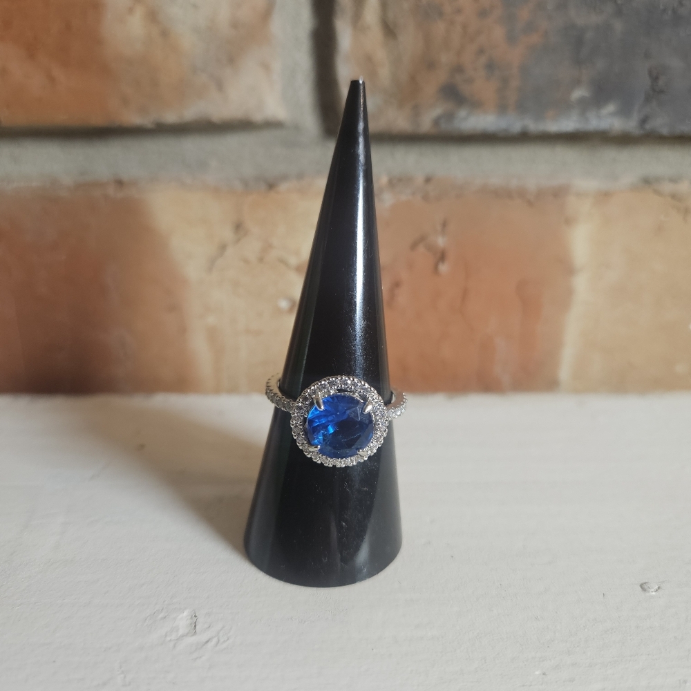 Bomb Party Ring, Saphire Blue Round Stone Ring, Size 8